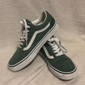 VANS Old Skool green suede and canvas sneakers in women's Sz 7 men’s 5.5